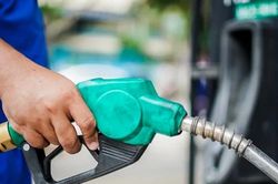 Giá xăng dầu hôm nay 24/9/2024: Giá dầu thế giới giảm nhẹ