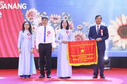 Kỷ niệm 30 năm thành lập Trường THCS và THPT Nguyễn Khuyến