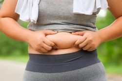 12 thói quen xấu dẫn đến tích mỡ ở bụng
