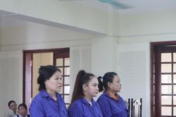 Chị 'kéo' em gái vào tù vì ma túy