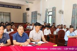 Người nghèo Hương Sơn được 'cầm tay chỉ việc' sản xuất phân bón hữu cơ