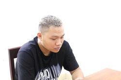 Công an Nghệ An bắt đối tượng lừa đảo 'mua bán xe ô tô cũ giá rẻ'