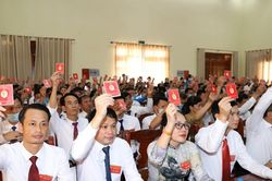 Quy định độ tuổi đủ điều kiện lần đầu tham gia, tái cử cấp ủy viên nhiệm kỳ 2025 - 2030