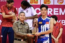 Bích Tuyền nhận vinh dự đặc biệt sau khi kết thúc giải Châu Á, được cộng đồng bóng chuyền khen ngợi