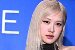 Rosé Blackpink ký hợp đồng solo với Atlantic Records