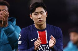 Báo Hàn đưa ra thống kê đáng buồn của Lee Kang In ở trận thua Arsenal, chỉ ra sai lầm chiến thuật của HLV PSG