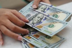 Tỷ giá USD hôm nay 2/10: Đồng USD vượt mốc 101