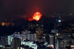 Israel tấn công trung tâm thủ đô của Lebanon