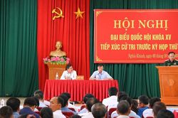 Đại biểu Quốc hội tiếp xúc cử tri huyện Nghĩa Đàn