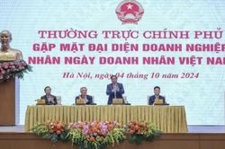 Thường trực Chính phủ gặp mặt đại diện doanh nghiệp nhân Ngày Doanh nhân Việt Nam