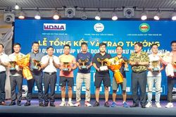 Bế mạc và trao giải quần vợt Cúp Vàng doanh nhân xứ Nghệ