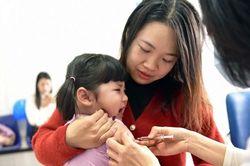 Hà Nội triển khai tiêm vaccine phòng bệnh sởi vào ngày 14.10