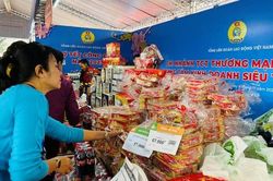 'Chợ Tết Công đoàn năm 2025': Chung sức chăm lo tốt hơn cho đoàn viên, người lao động