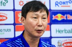 HLV Kim Sang Sik: 'Đội tuyển Việt Nam sẽ thắng Ấn Độ'