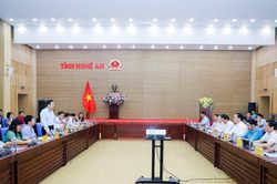 UBND tỉnh Nghệ An làm việc với Bộ Y tế và Bệnh viện Bạch Mai