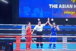 Lê Thị Nhi giành huy chương vàng ở Giải Vô địch Kickboxing châu Á