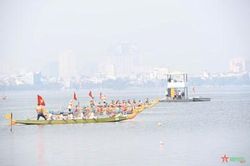 Gần 800 vận động viên tham gia Giải Bơi chải thuyền rồng mở rộng năm 2024