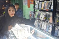 'Nữ quái' chuyên trộm điện thoại sa lưới pháp luật