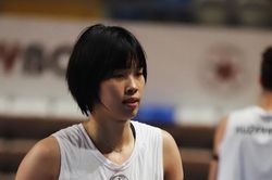 3 điều trùng hợp đặc biệt khi Trần Thị Thanh Thúy xuất ngoại và lời tiết lộ sự thật của huyền thoại thế giới về 4T