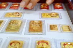 Giá vàng nhẫn giảm, USD tăng