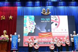 Học sinh tỉnh Long An thi tìm hiểu Luật Phòng, chống tác hại thuốc lá