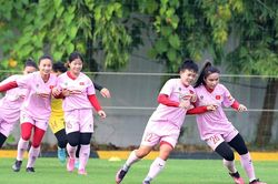 Đội tuyển nữ Việt Nam sẵn sàng lên đường sang Trung Quốc dự giải giao hữu