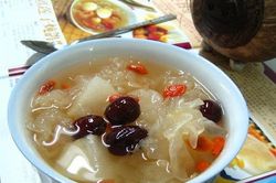 Món ăn – bài thuốc bổ dưỡng phòng chữa ho, khó thở mùa thu