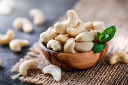 Campuchia dự định thành lập khu vực chuyên canh hạt điều