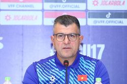 HLV Cristiano Roland : ''U17 Việt Nam sẽ chơi hết mình để giành kết quả tốt nhất''
