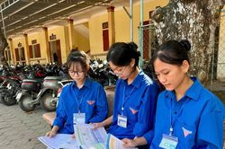3 thủ khoa học sinh giỏi tỉnh đến từ trung tâm giáo dục thường xuyên chia sẻ bí quyết học tốt