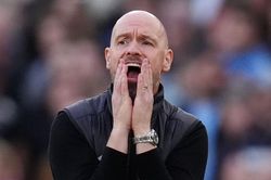 Erik ten Hag bị sa thải: Cơn thịnh nộ chẳng thể che giấu sự thật trần trụi