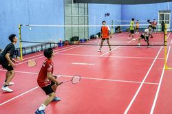 Truyền lửa cầu lông cho thanh, thiếu niên Phú Tân