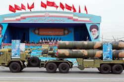 Hệ thống phòng không S-300 Iran đã bị Israel phá hủy toàn bộ?
