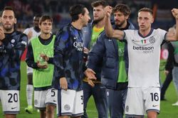 Vòng 10 Serie A: Inter bám đuổi Napoli, Juventus 'sa lầy' trước đội bóng tân binh