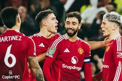 Vòng 4 Cúp Liên đoàn Anh: MU đại thắng trong trận cầu 7 bàn, Chelsea và Man City bị loại