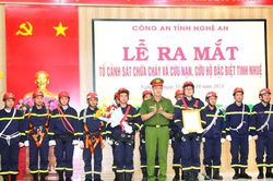 Công an Nghệ An ra mắt các tổ Cảnh sát chữa cháy và cứu nạn, cứu hộ đặc biệt tinh nhuệ