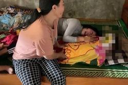 Thương tâm hai bé trai song sinh tử vong ngay trong sân nhà ngập nước lũ