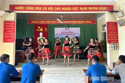 Sơn Dương giao lưu thanh niên dân tộc Mông
