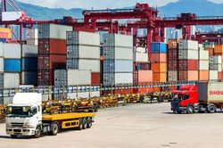 Rất ít doanh nghiệp Việt 'chen chân' thay thế nhà cung cấp hàng hóa cho EU