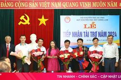 Tiếp nhận tài trợ Quỹ 'Hỗ trợ học sinh đạt điểm cao, hoàn cảnh đặc biệt khó khăn vào học đại học'