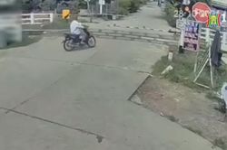 Nguy hiểm cố tình băng qua đường ngang khi tàu đang tới