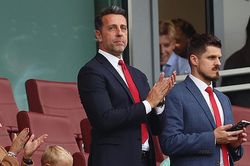 Đồng minh thân thiện của Arteta ra đi, thượng tầng Arsenal đang lục đục?