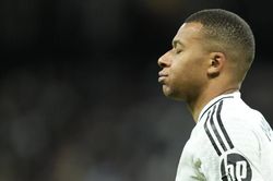 Hết Mbappe rồi lại đến Vinicius, Real Madrid đang đầy rẫy bất ổn
