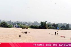 Mưa lớn gây ngập cục bộ ở Hà Tĩnh