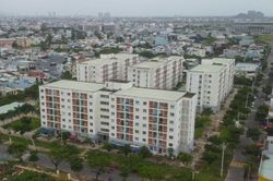 Lệch pha cung - cầu bất động sản và áp lực xã hội