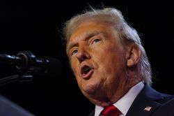 Fox News nói ông Trump đã đắc cử tổng thống