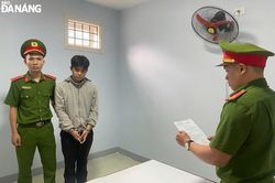 Khởi tố đối tượng lừa đảo chiếm đoạt tài sản