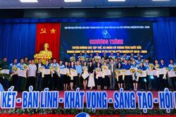 Gia Lai: Tặng bằng khen cho 97 tập thể, cá nhân xuất sắc trong công tác Hội và phong trào thanh niên nhiệm kỳ 2019-2024