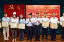 Báo Nghệ An được tuyên dương trong công tác tuyên truyền biển, đảo