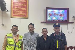 Trạm Cảnh sát giao thông Diễn Châu bắt 2 đối tượng vận chuyển trái phép chất ma túy
